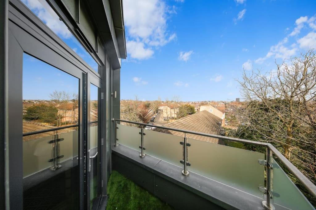 3Bed Penthouse 10Min To Wimbledon Tennis Courts Londres Exterior foto